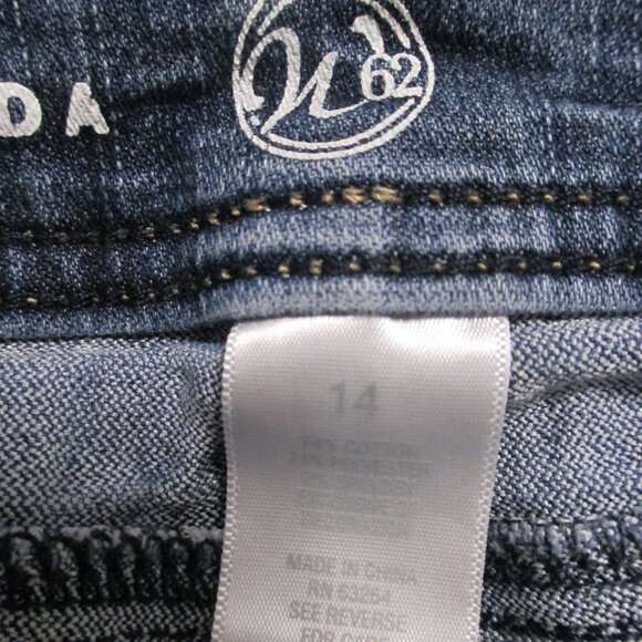 W62 shorts denim blue Bermuda with pockets & stretch size 14 - Picture 3 of 7